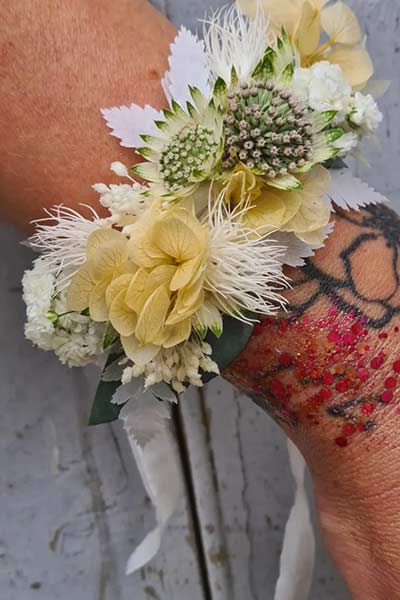 bracelet-fleur-mariage-rennes-nord